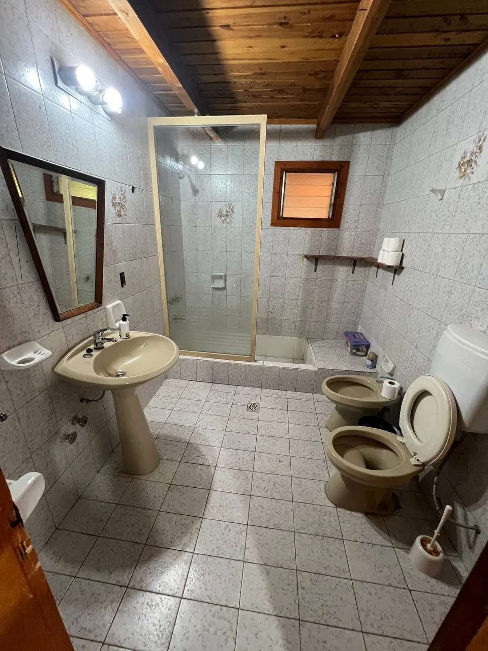 El baño de la casa principal